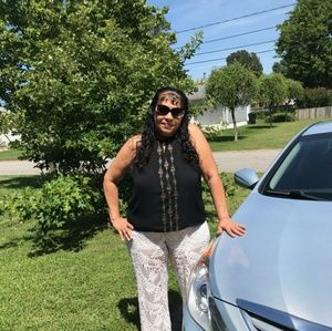 Meet your Posher, Ursula